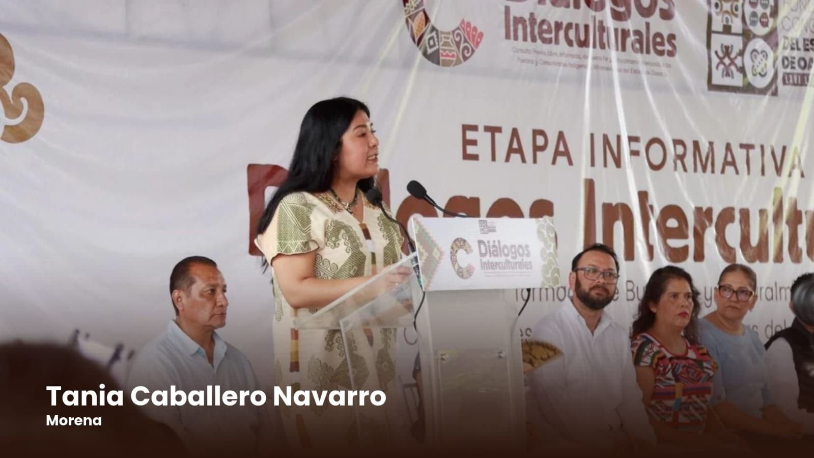 Tania Caballero Navarro (Morena) durante su intervención en el evento