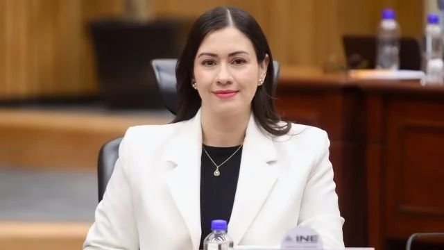 Una oaxaqueña al frente del INE: Blanca Yassahara Cruz asume la presidencia provisional tras la renuncia de Taddei